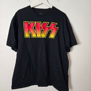 KISS Men's Size XL Flame Graphic Band Short Sleeve Shirt
